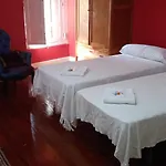 El Bordon De La Casa Batallon Bed & Breakfast 3*