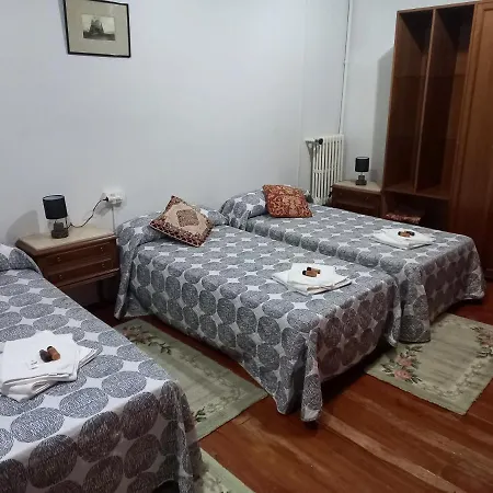 El Bordon De La Casa Batallon Alojamento de Acomodação e Pequeno-almoço *
