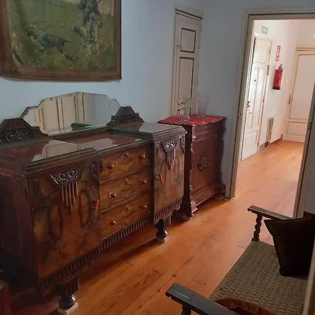 El Bordon De La Casa Batallon Sarria