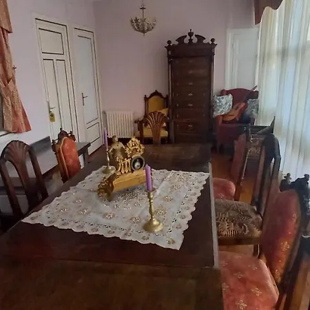 El Bordon De La Casa Batallon Bed and breakfast 3*