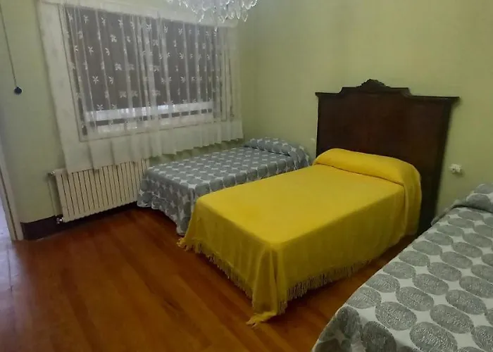 El Bordon De La Casa Batallon Bed and Breakfast 3*