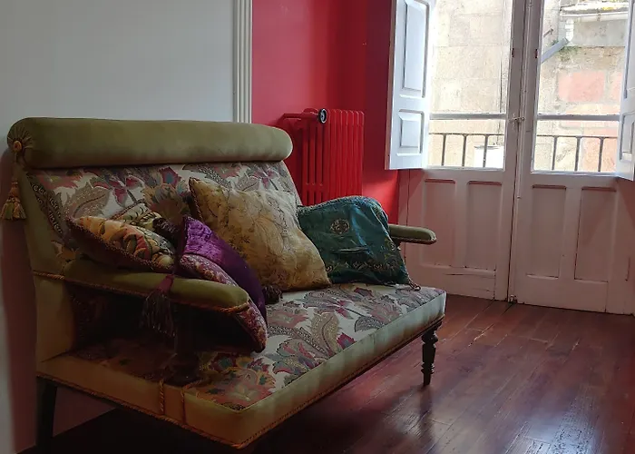 El Bordon De La Casa Batallon Sarria